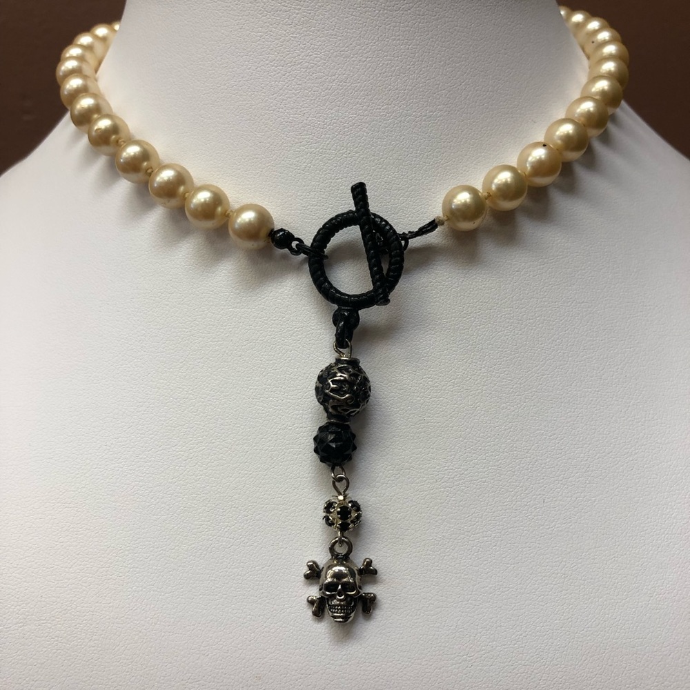 Halloween Skull Necklace